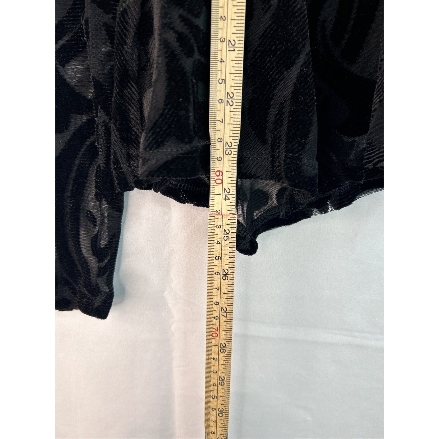 BCBGMAXAZRIA Colleen Baroque Burnout Velvet Peplum Top – Black | Size M